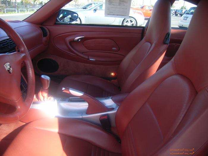 Porsche Carrera red interior
